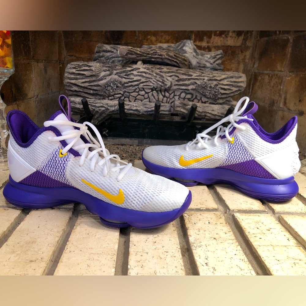 🤑PRICE DROP🤑 -  Nike - LeBron Witness IV - Los Angeles Lakers - Picture 4 of 16